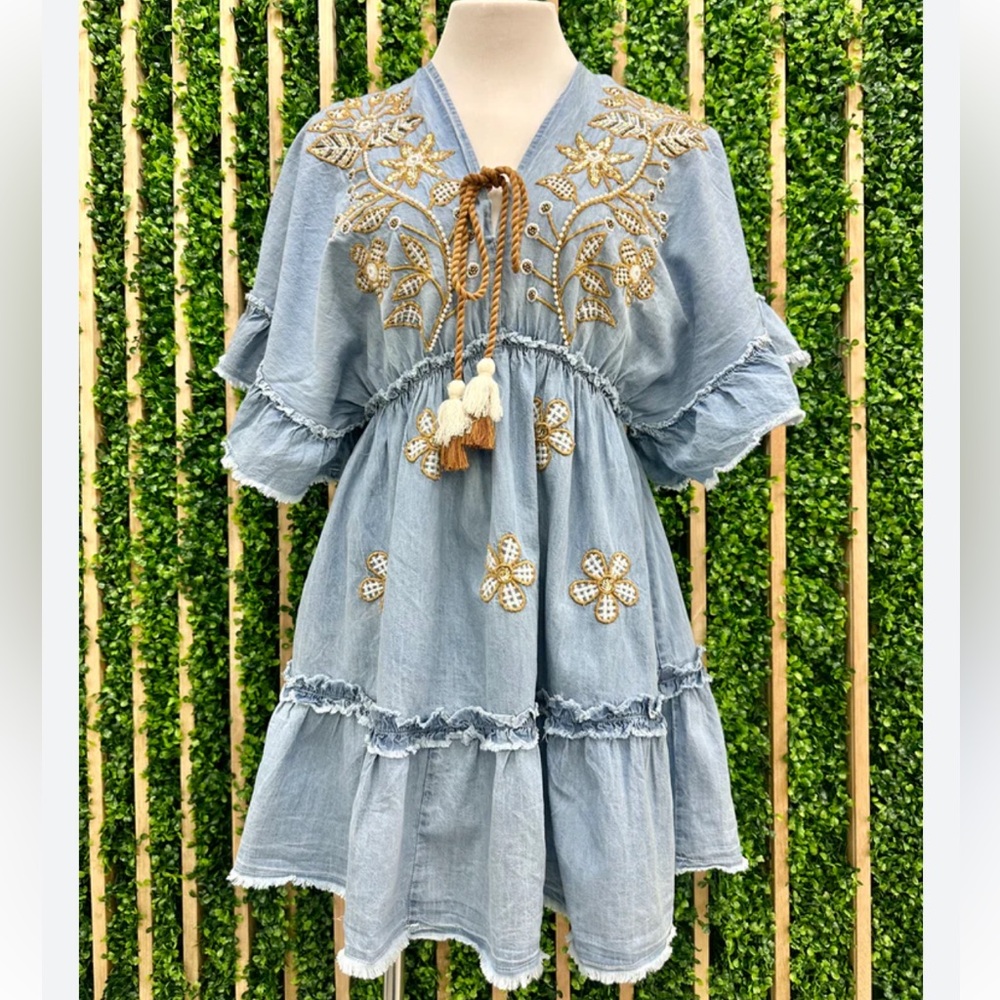NWT Boutique tiered denim dress